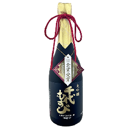 千代むすび 大吟醸 金賞受賞酒 720ml(l桐箱入り)